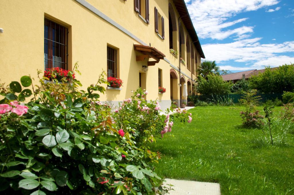Cascina Delle Mele Bed & Breakfast Vittuone Eksteriør bilde