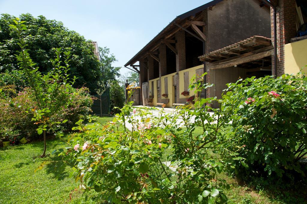 Cascina Delle Mele Bed & Breakfast Vittuone Eksteriør bilde