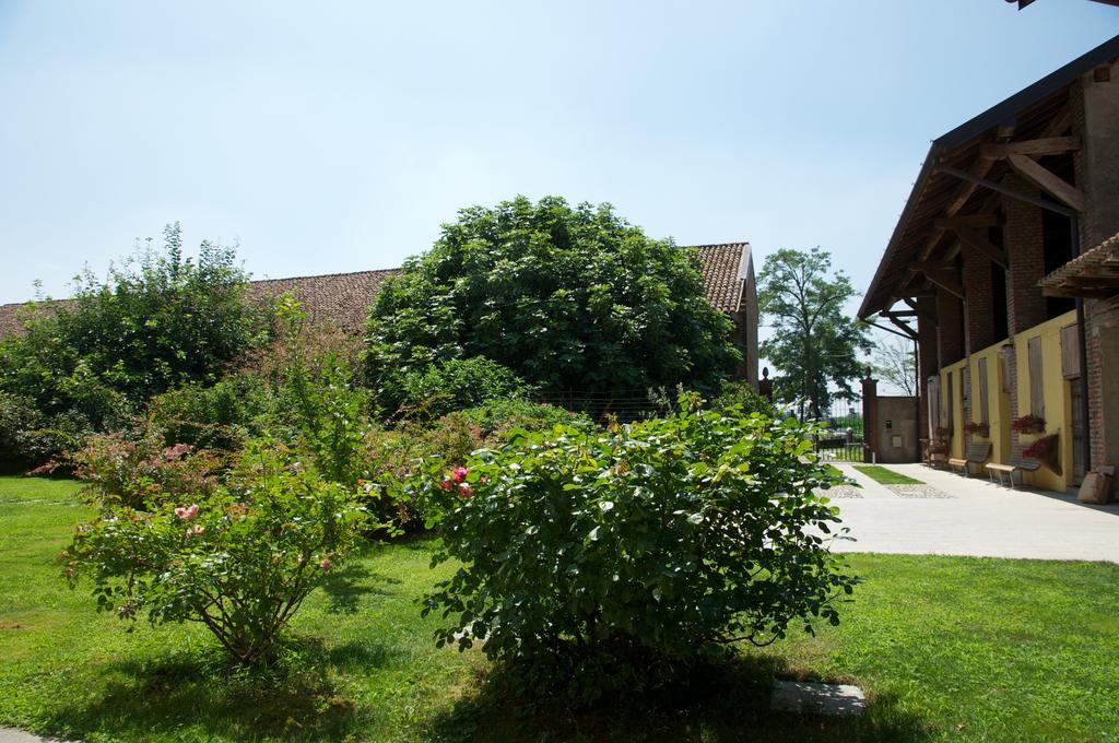 Cascina Delle Mele Bed & Breakfast Vittuone Eksteriør bilde