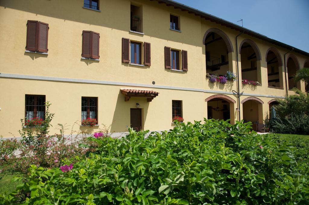 Cascina Delle Mele Bed & Breakfast Vittuone Eksteriør bilde