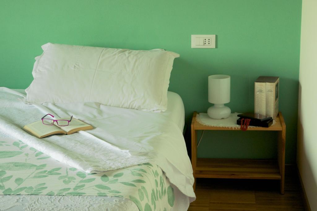 Cascina Delle Mele Bed & Breakfast Vittuone Eksteriør bilde