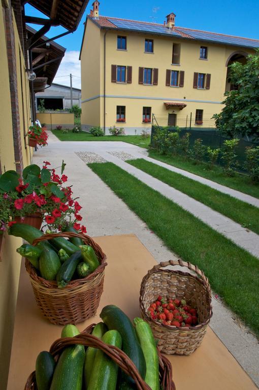 Cascina Delle Mele Bed & Breakfast Vittuone Eksteriør bilde